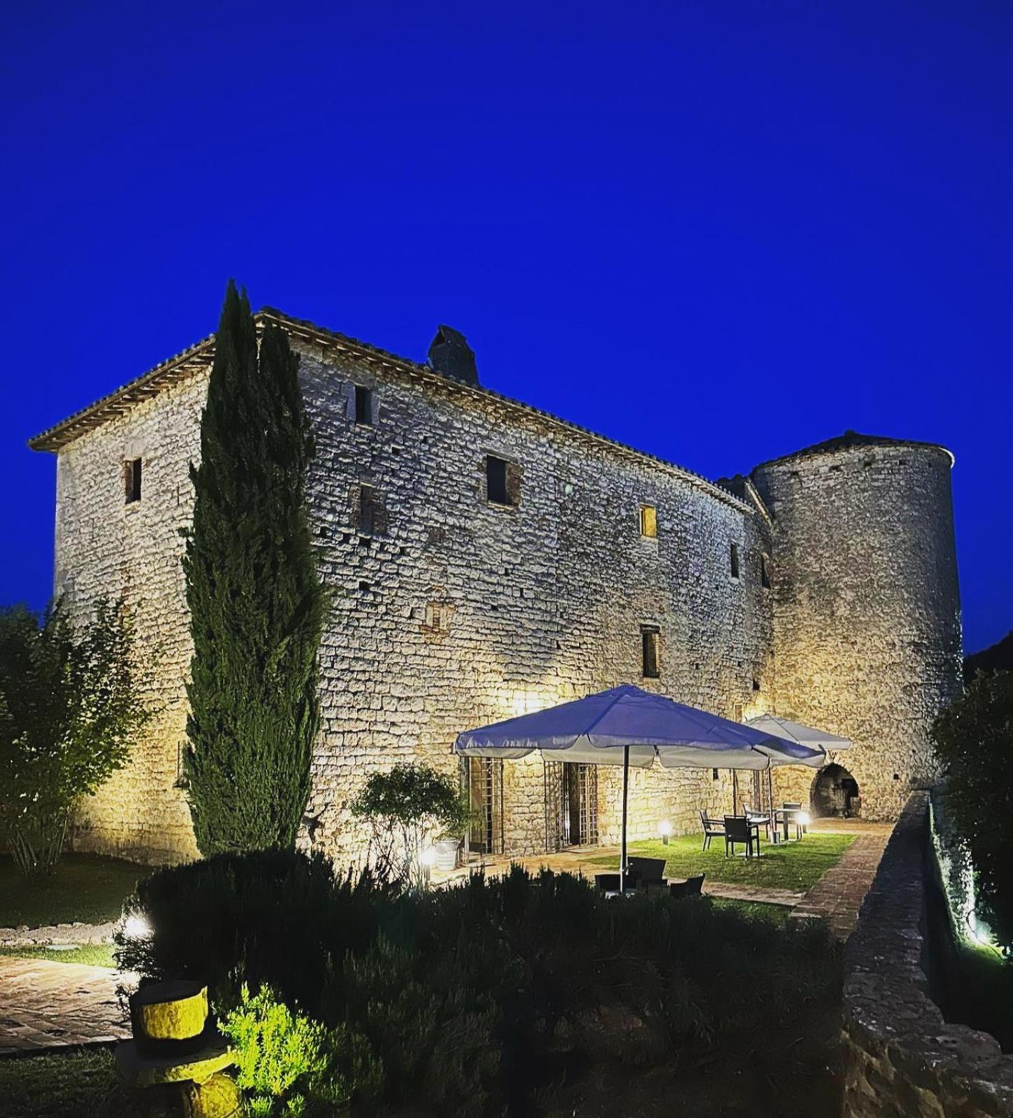 Bed and Breakfast Castello Valenzino Antognola Exterior foto